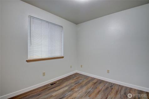 17728 27th Avenue NE Marysville WA 98271