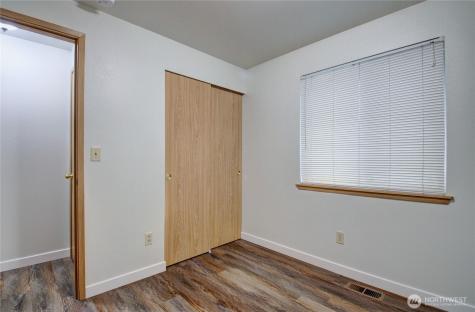 17728 27th Avenue NE Marysville WA 98271