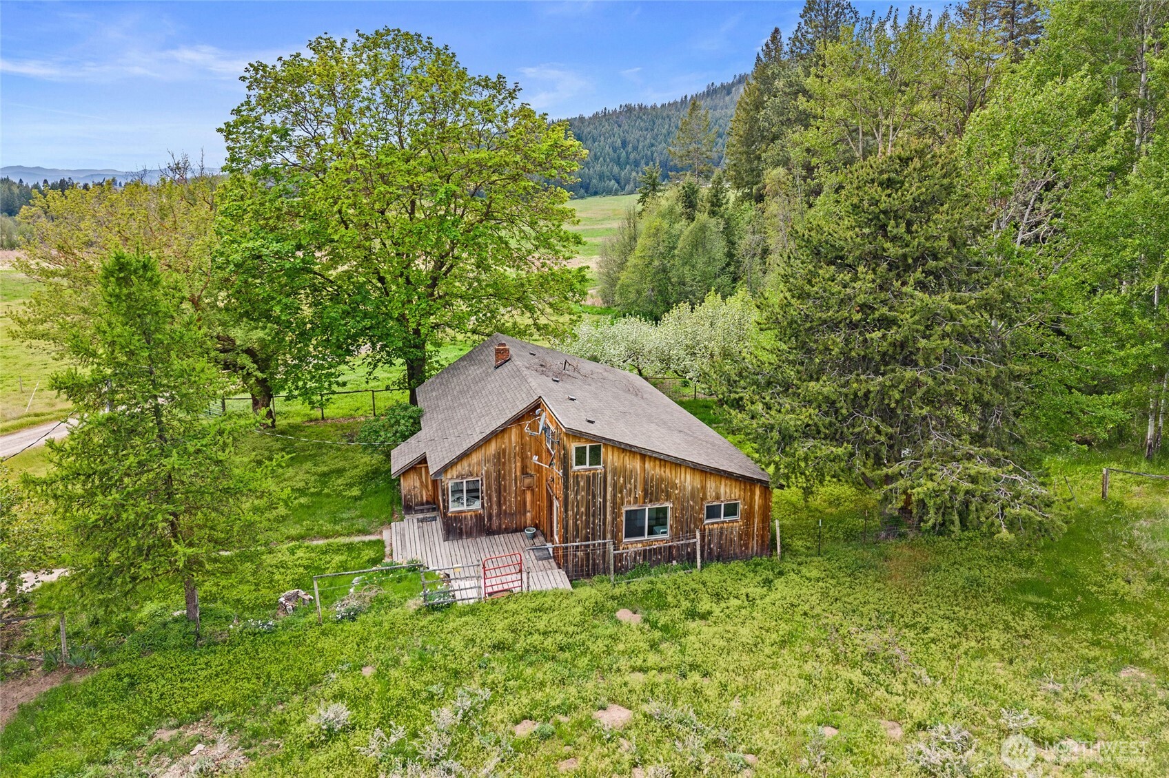 3114 Old Baldy Road Rice WA 99167