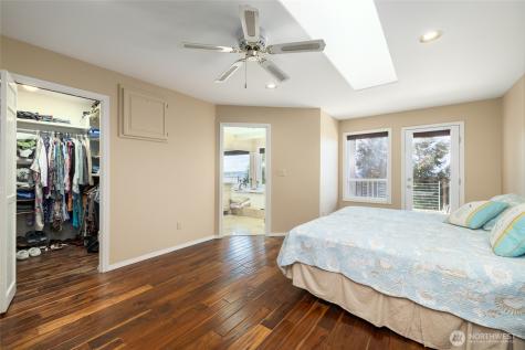 987 NW Camano Drive Camano Island WA 98282