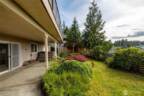 987 NW Camano Drive Camano Island WA 98282