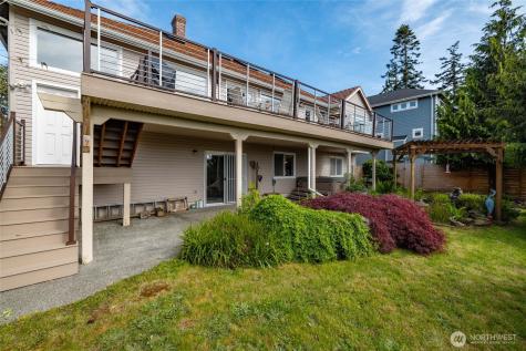 987 NW Camano Drive Camano Island WA 98282