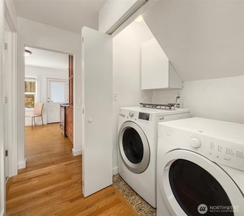 17 W Dravus Street Seattle WA 98119