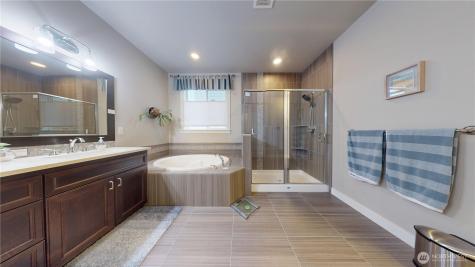 17319 127th Avenue Court E Puyallup WA 98374