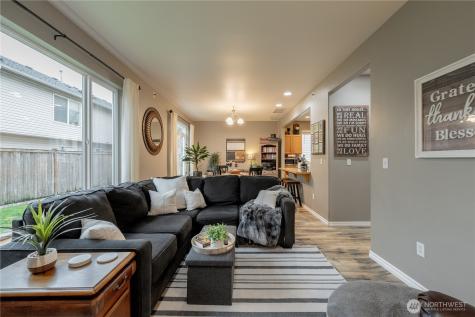10025 2nd Place SE Lake Stevens WA 98258