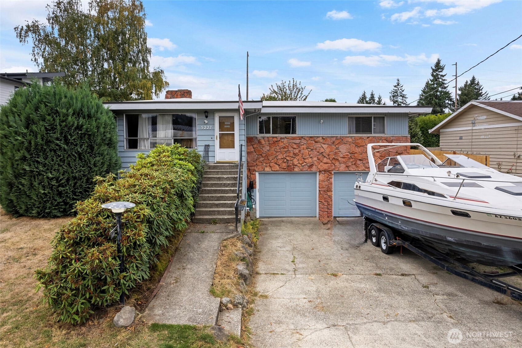 5227 116th Place SE Bellevue WA 98006