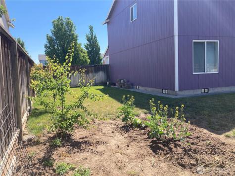 2020 Perch Avenue Moses Lake WA 98837