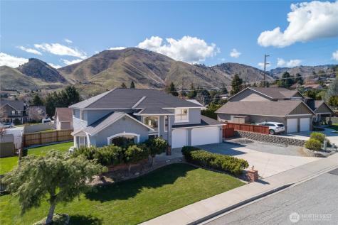 2217 Michael Brooke Wenatchee WA 98801