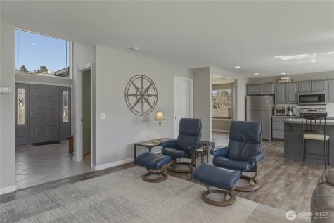 2217 Michael Brooke Wenatchee WA 98801