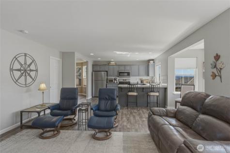2217 Michael Brooke Wenatchee WA 98801