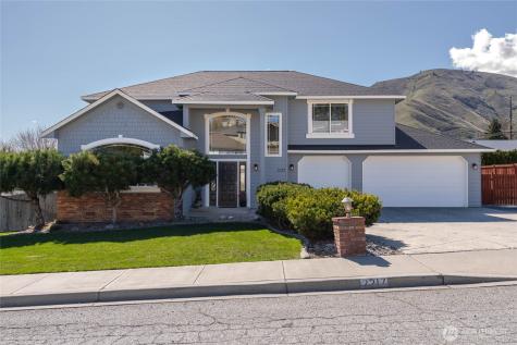 2217 Michael Brooke Wenatchee WA 98801