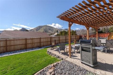 2217 Michael Brooke Wenatchee WA 98801