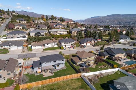 2217 Michael Brooke Wenatchee WA 98801