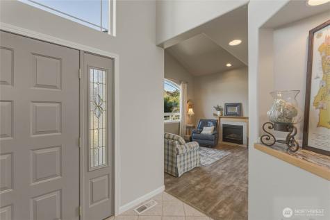 2217 Michael Brooke Wenatchee WA 98801
