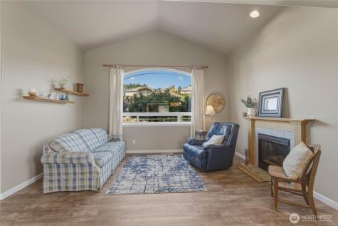 2217 Michael Brooke Wenatchee WA 98801