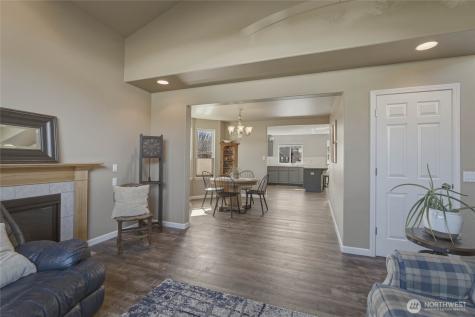 2217 Michael Brooke Wenatchee WA 98801