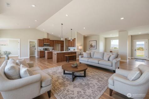 19 Good Tern Lane Malaga WA 98828