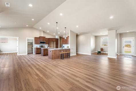 19 Good Tern Lane Malaga WA 98828