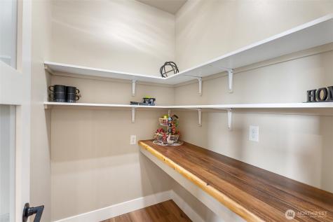 19 Good Tern Lane Malaga WA 98828