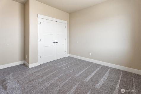 19 Good Tern Lane Malaga WA 98828