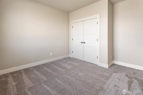 19 Good Tern Lane Malaga WA 98828