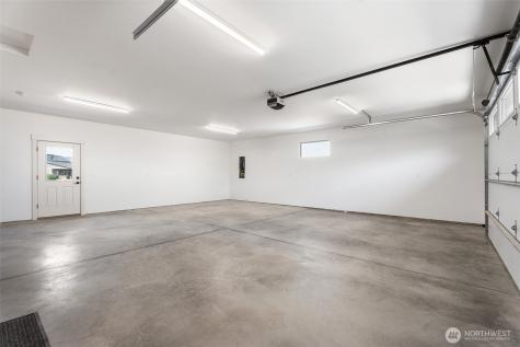 19 Good Tern Lane Malaga WA 98828