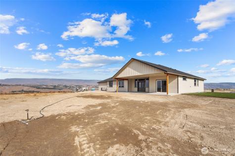 19 Good Tern Lane Malaga WA 98828