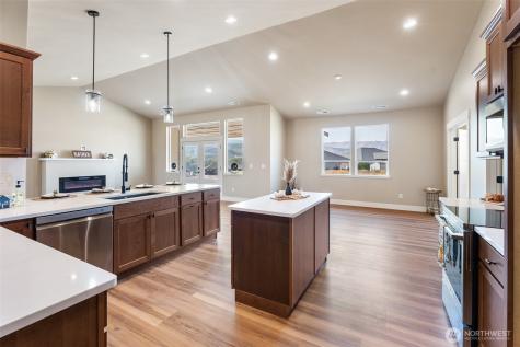 19 Good Tern Lane Malaga WA 98828