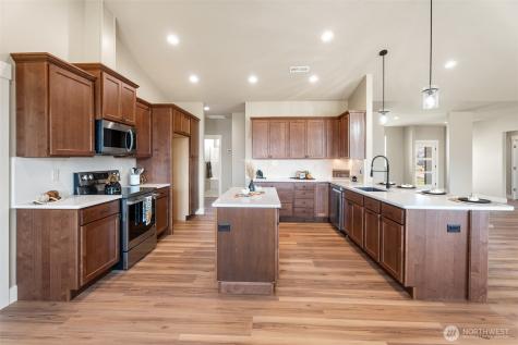 19 Good Tern Lane Malaga WA 98828