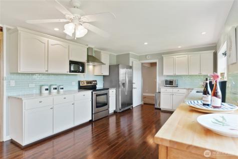 33340 Highway 97 Oroville WA 98844