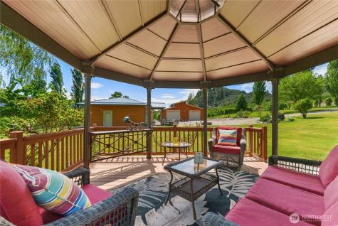 33340 Highway 97 Oroville WA 98844