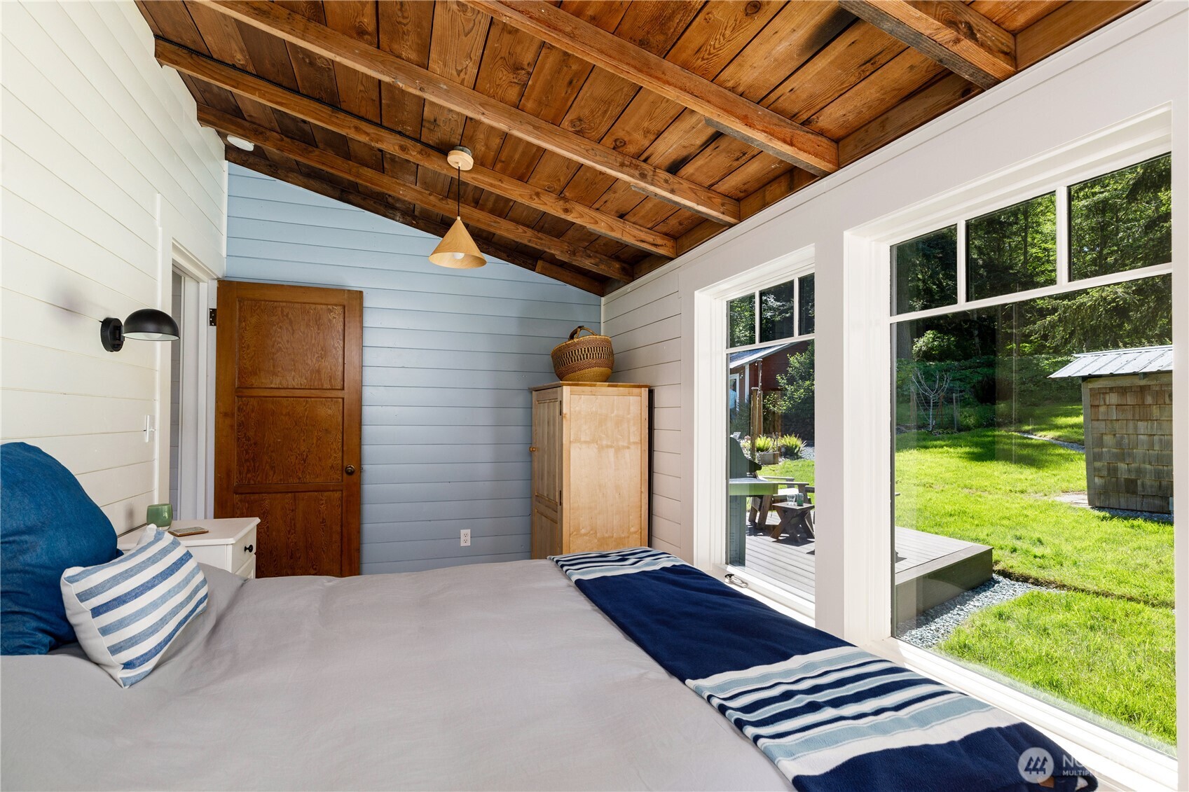 24689 Sr 525 Greenbank WA 98253