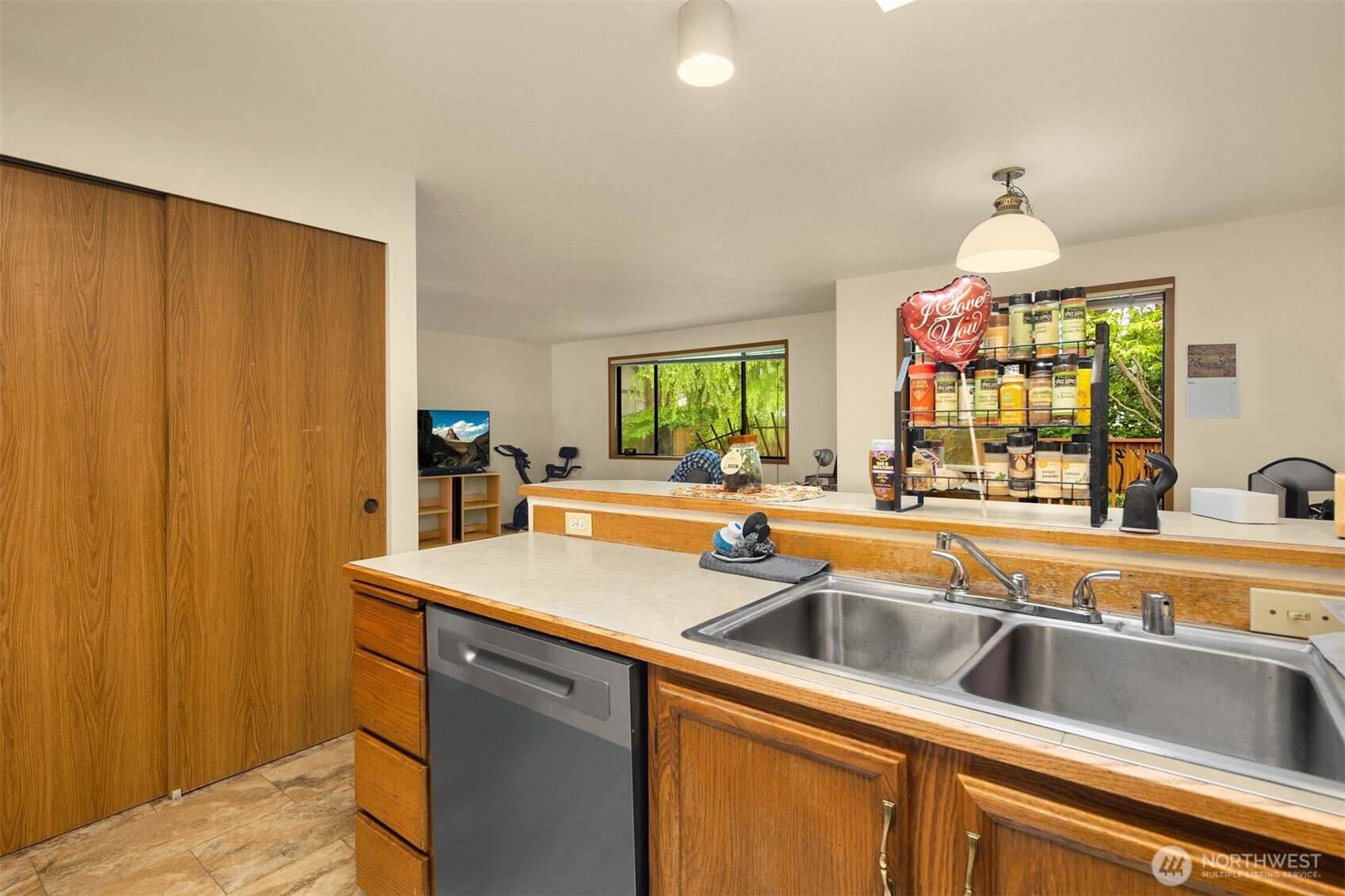 13014 SE 279th Place Kent WA 98030