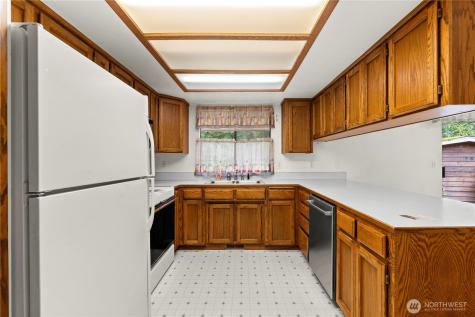 28227 303rd Avenue SE Avenue SE Ravensdale WA 98051