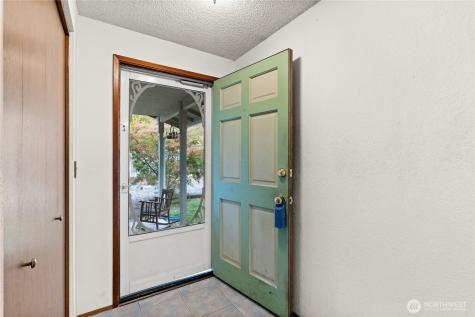 28227 303rd Avenue SE Avenue SE Ravensdale WA 98051