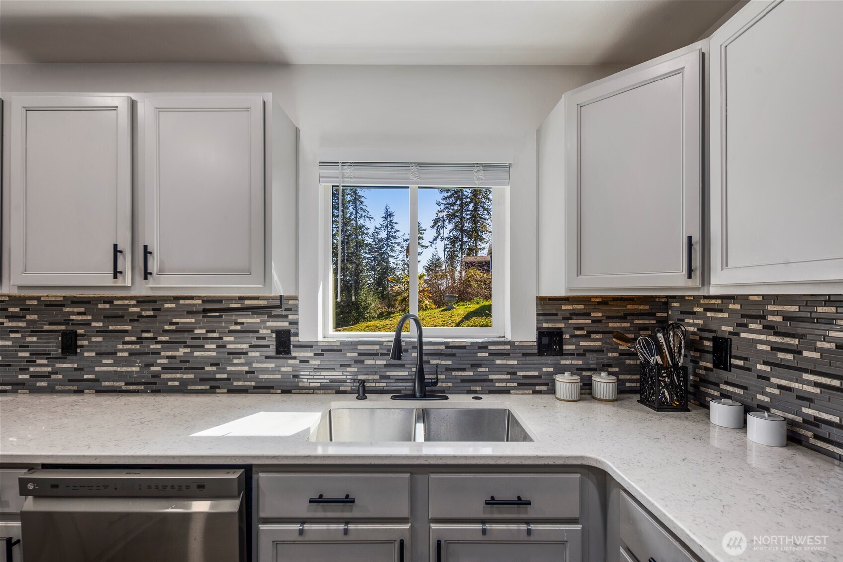 61 E Channel Drive Allyn WA 98524
