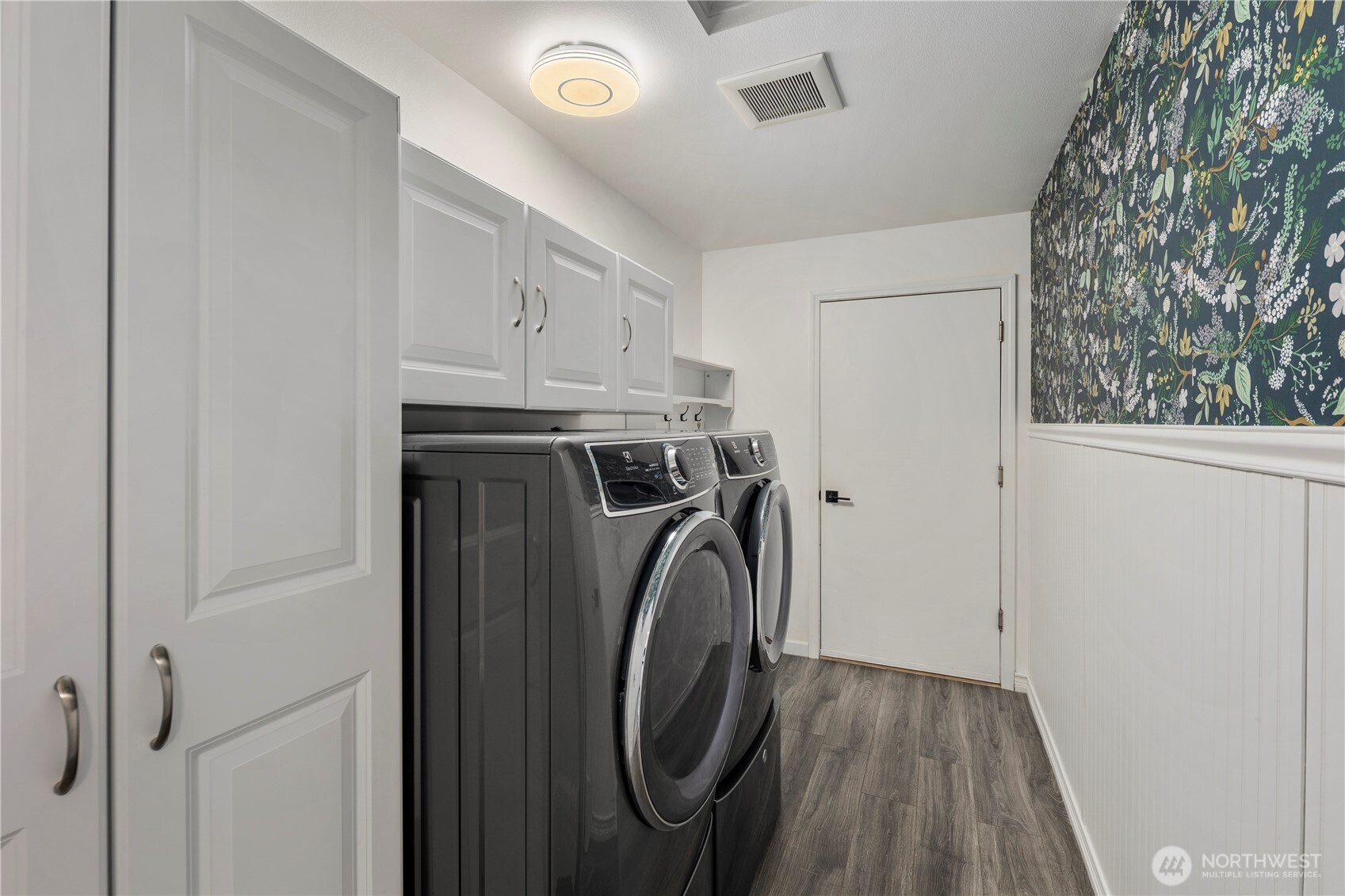 61 E Channel Drive Allyn WA 98524