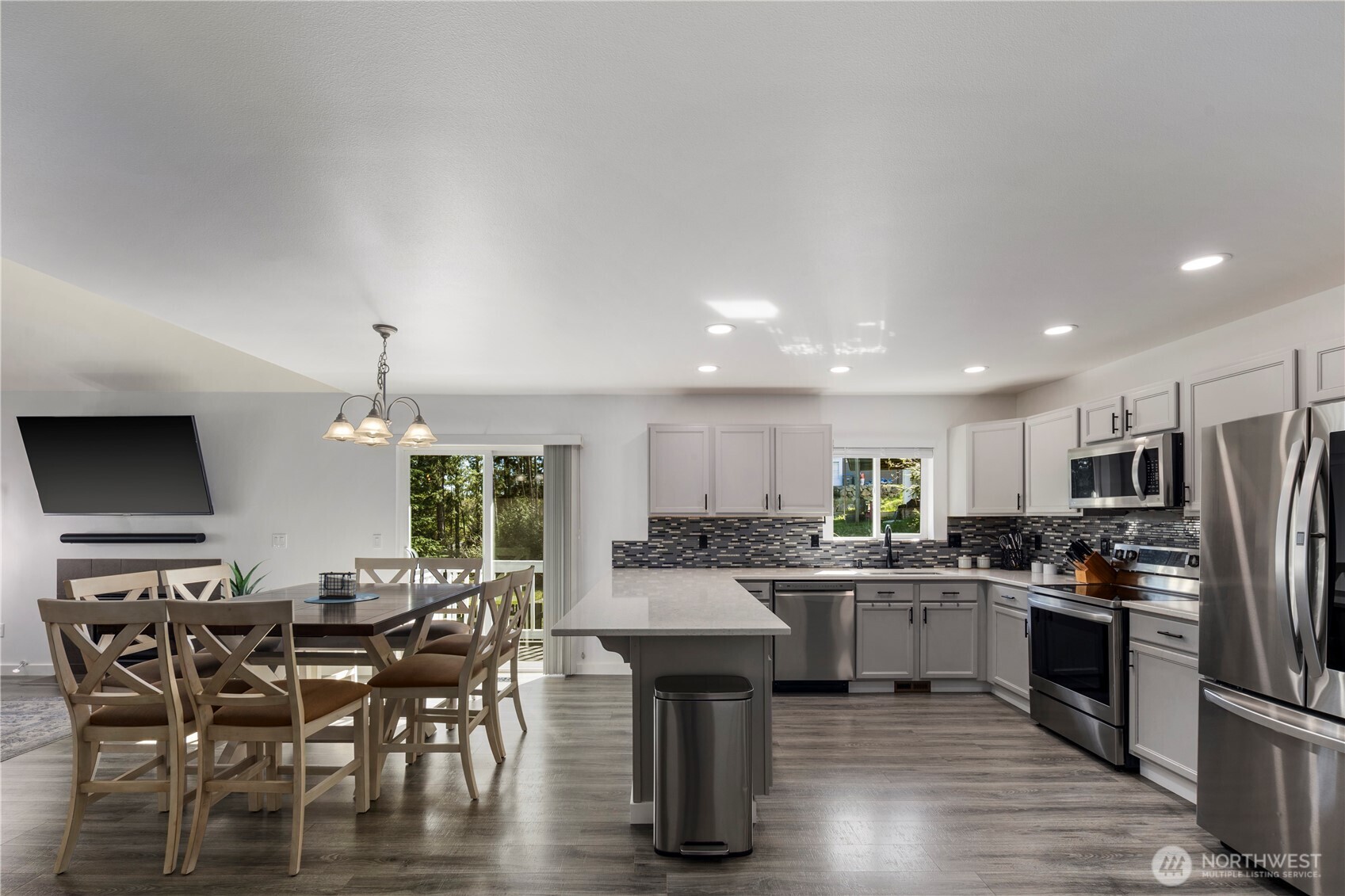 61 E Channel Drive Allyn WA 98524