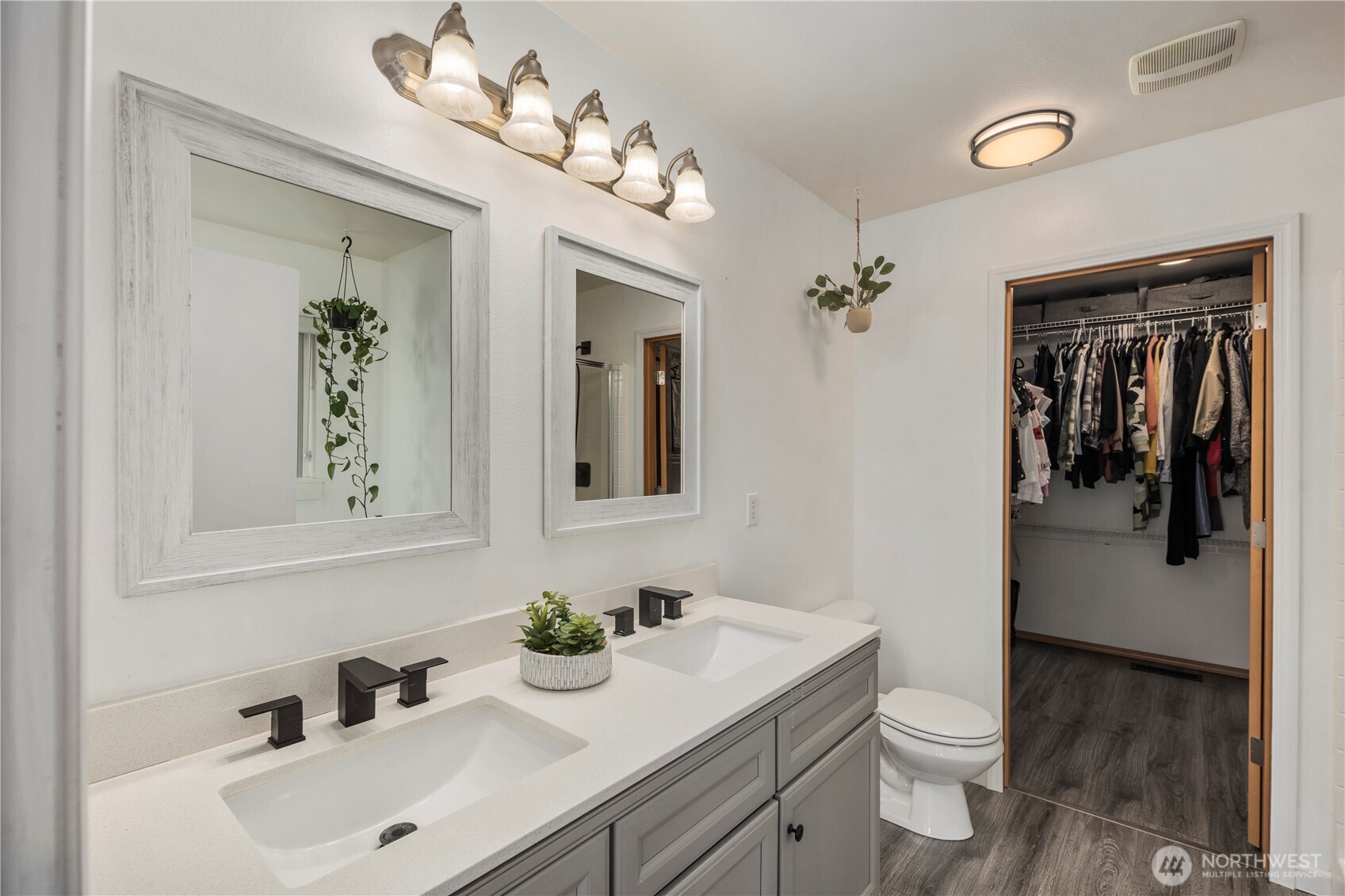 61 E Channel Drive Allyn WA 98524