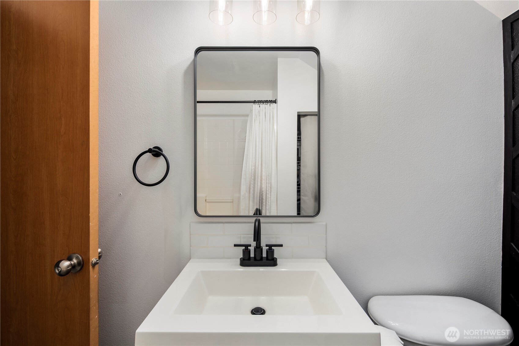 61 E Channel Drive Allyn WA 98524