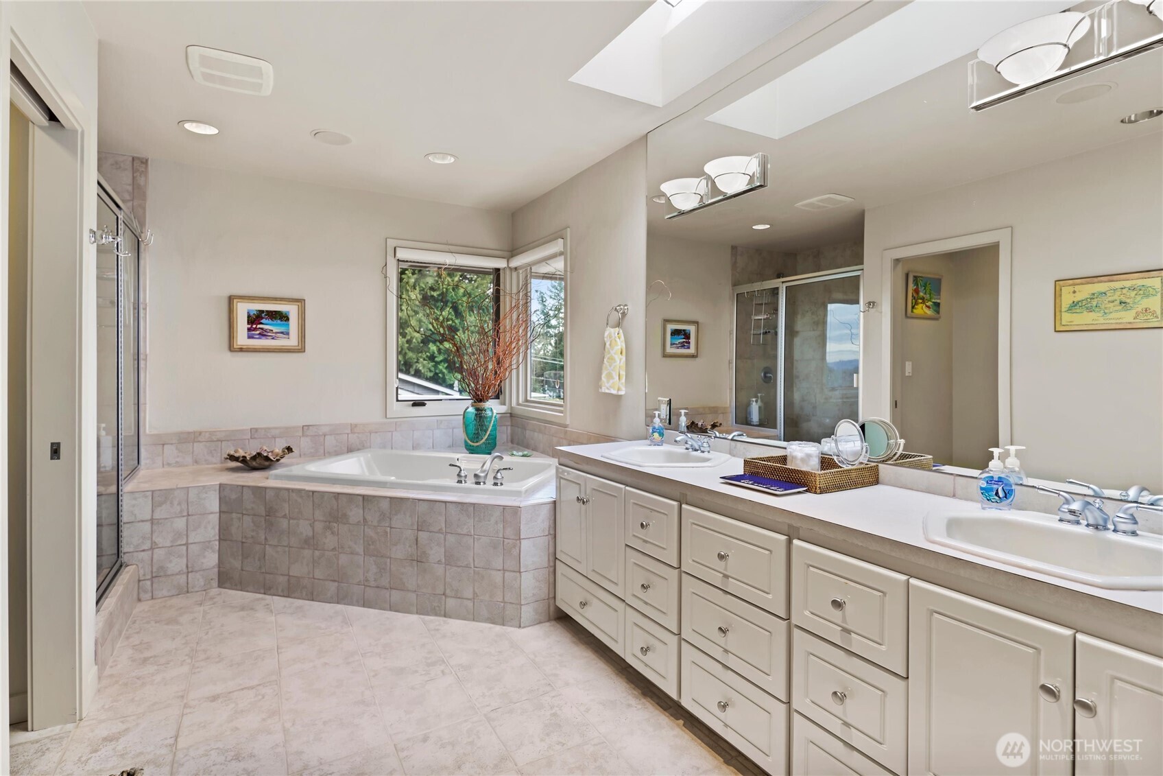 10535 NE 53rd Street Kirkland WA 98033