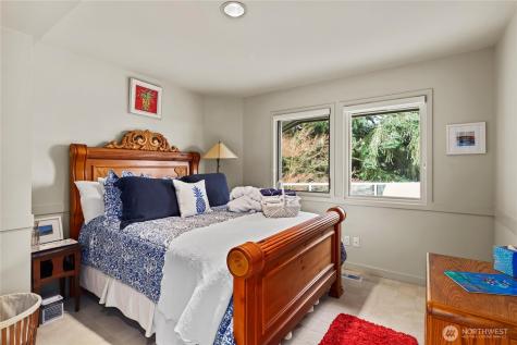 10535 NE 53rd Street Kirkland WA 98033