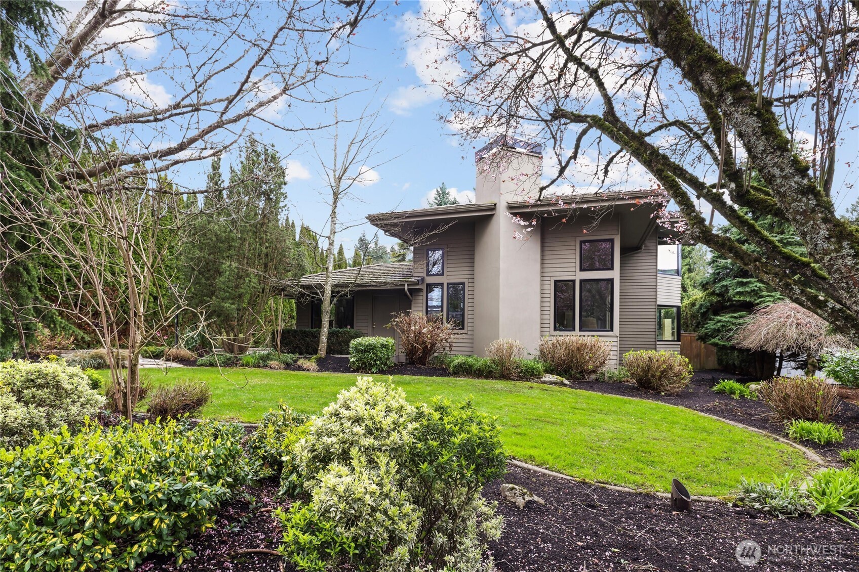 10535 NE 53rd Street Kirkland WA 98033