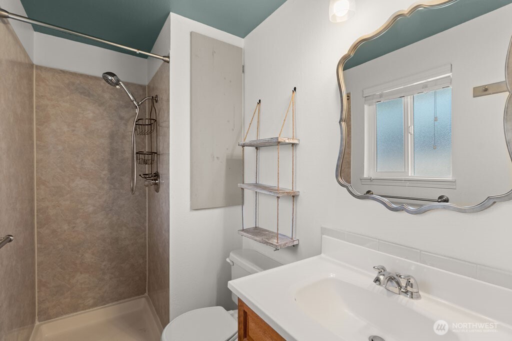 903 9th Avenue SW Tumwater WA 98512
