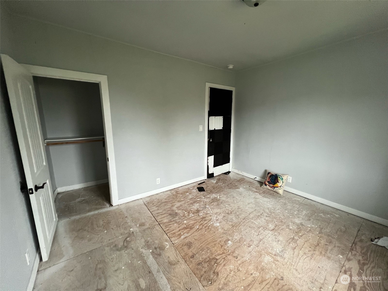 215 3rd Avenue N Algona WA 98001