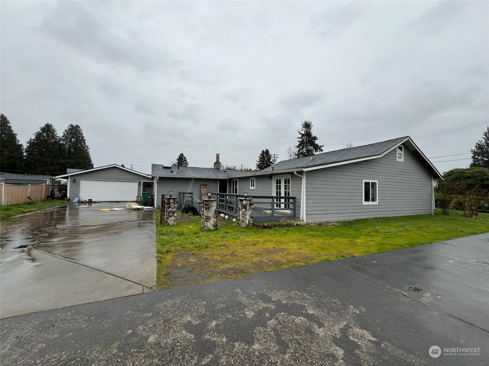 215 3rd Avenue N Algona WA 98001