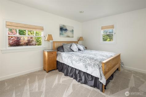 6007 SE 22nd Street Mercer Island WA 98040