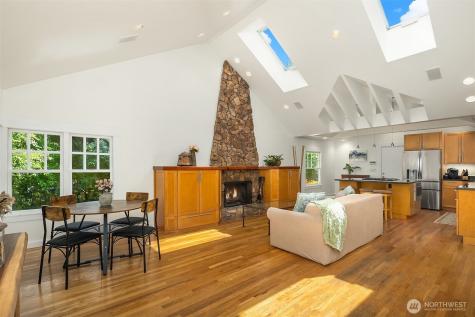 6007 SE 22nd Street Mercer Island WA 98040