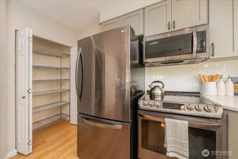 2649 NW 64th Street Seattle WA 98107