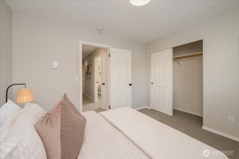 2649 NW 64th Street Seattle WA 98107